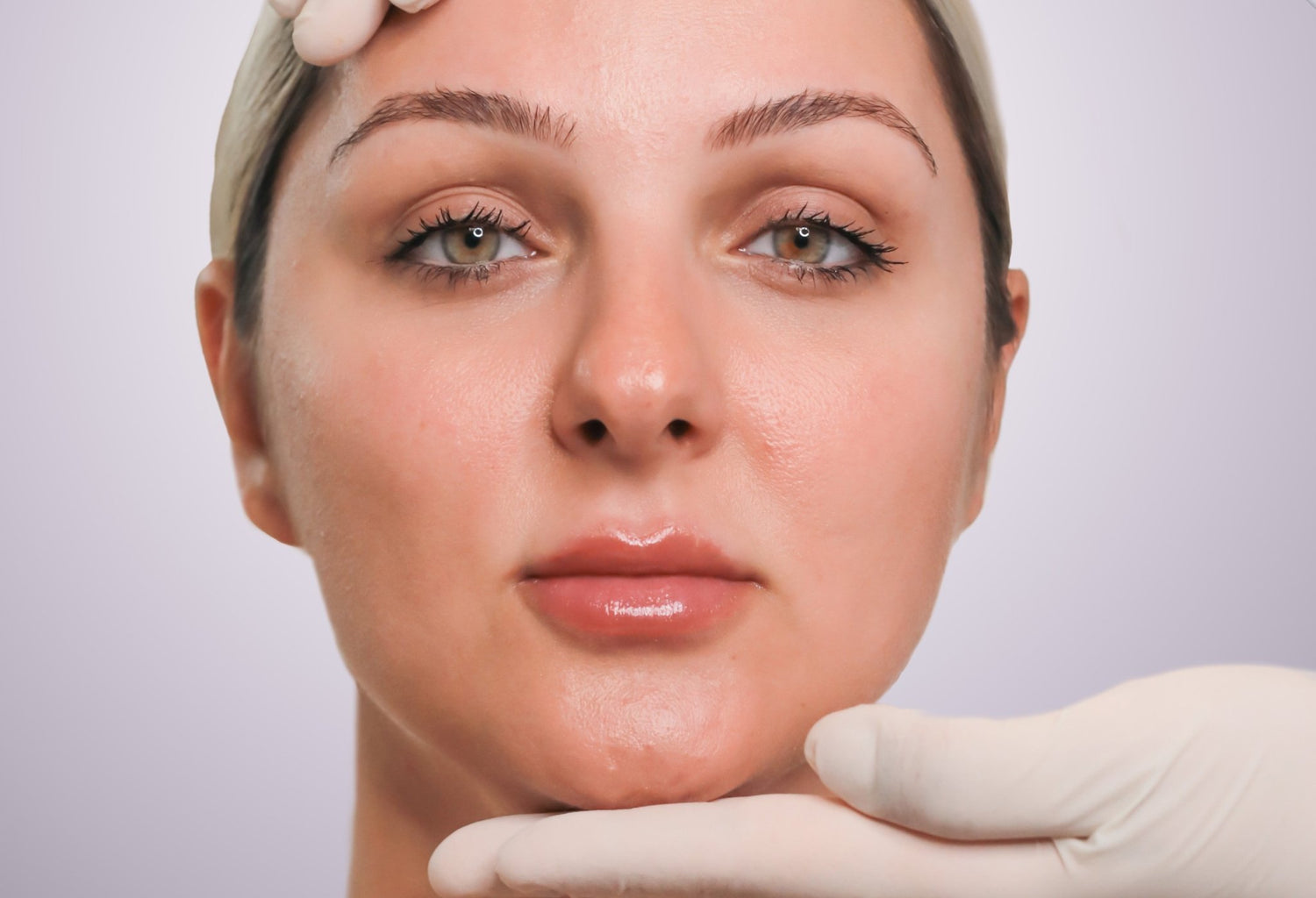 8 Essential Winter Lip Care Tips - MovMore Clinic