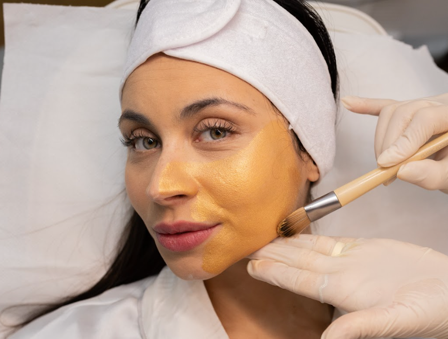 Why Winter is the Best Season for Aesthetic Treatments